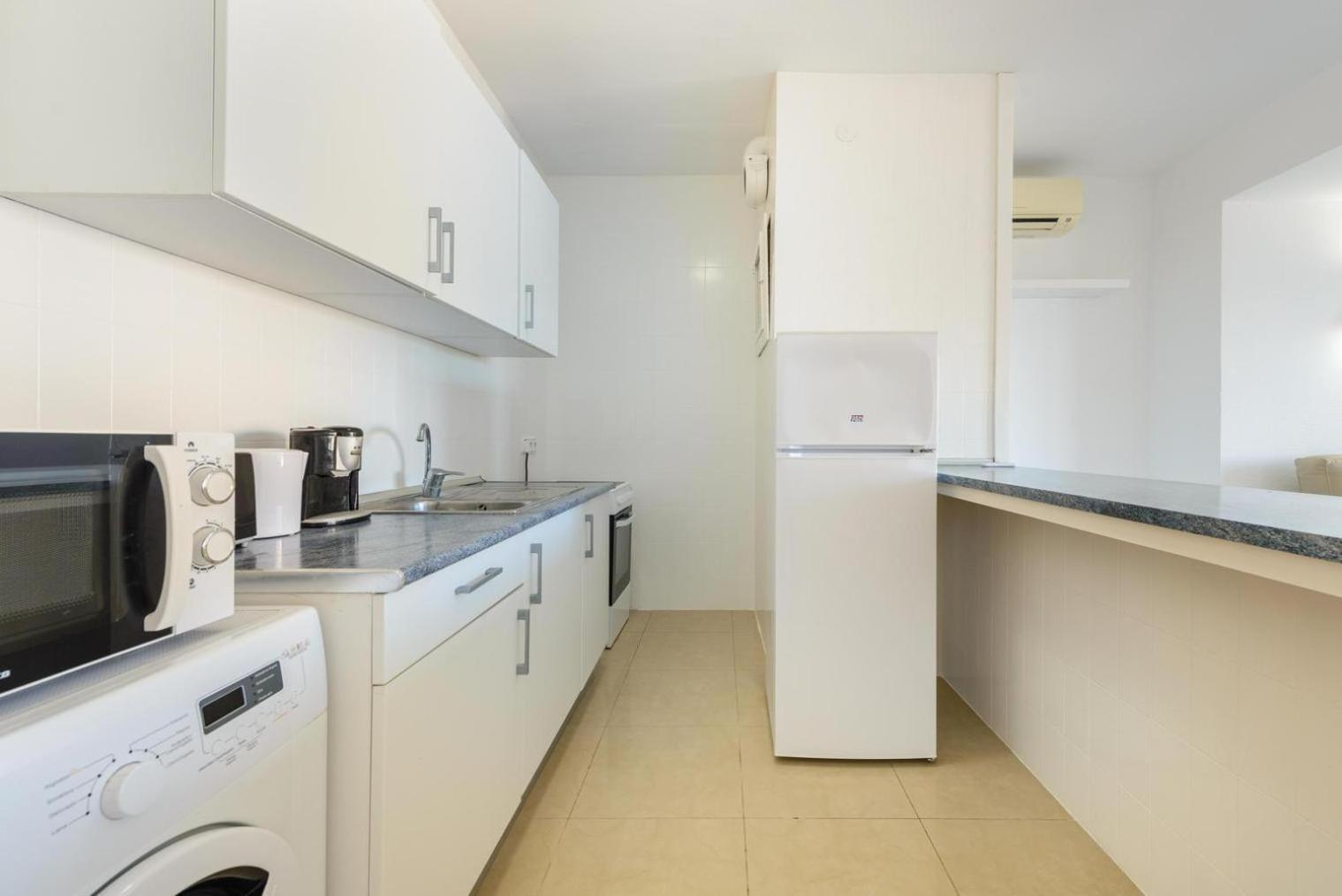 Jacaranda Apartments & Studios Es Cana 객실 사진