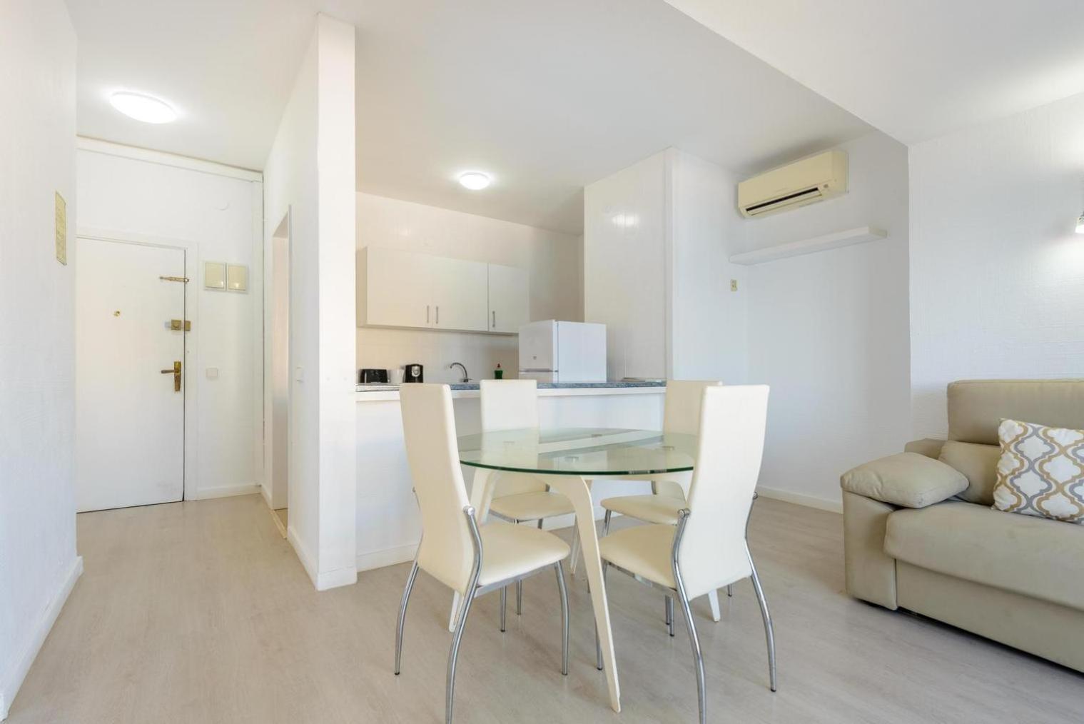 Jacaranda Apartments & Studios Es Cana 객실 사진