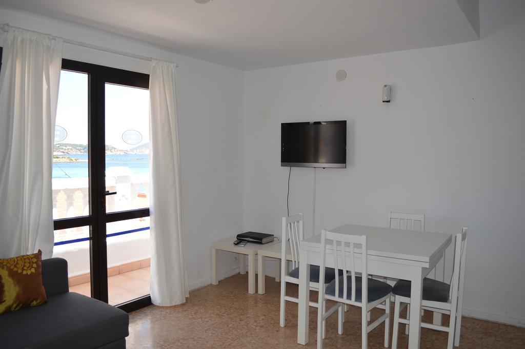 Jacaranda Apartments & Studios Es Cana 외부 사진