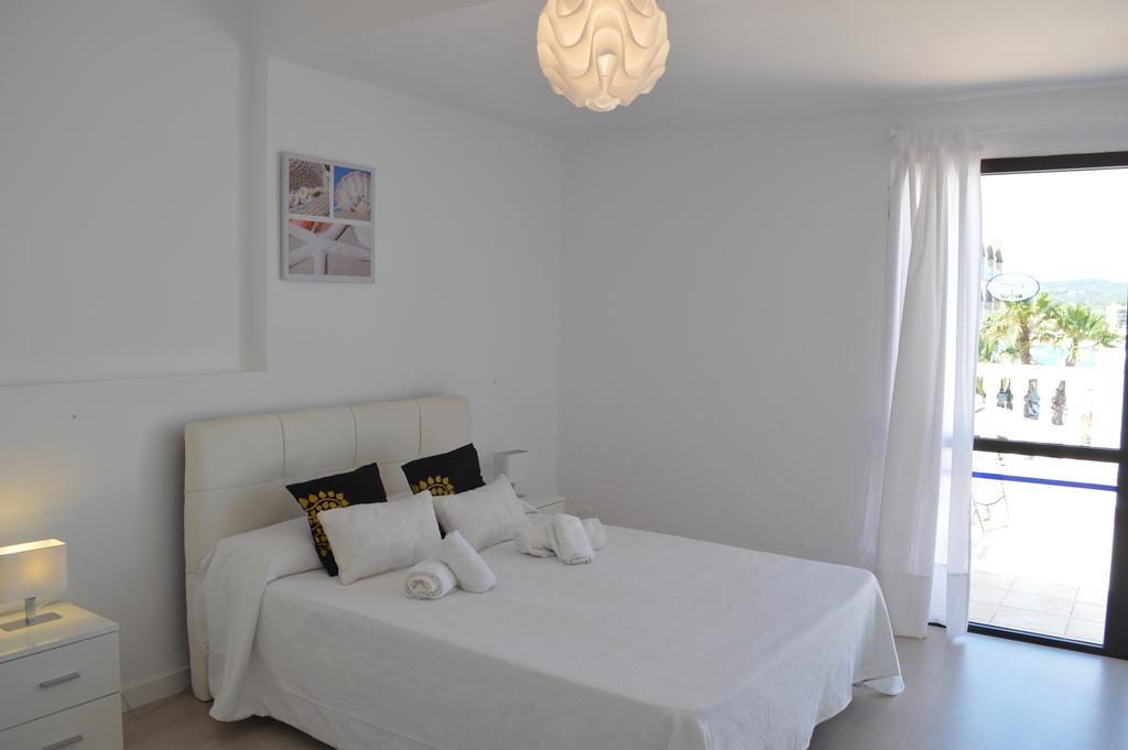 Jacaranda Apartments & Studios Es Cana 외부 사진