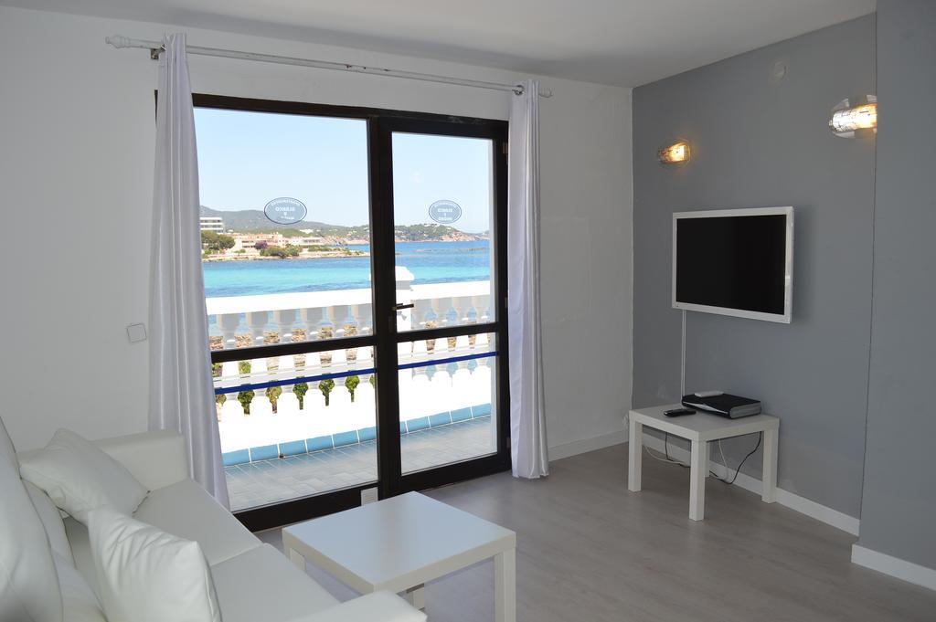 Jacaranda Apartments & Studios Es Cana 외부 사진