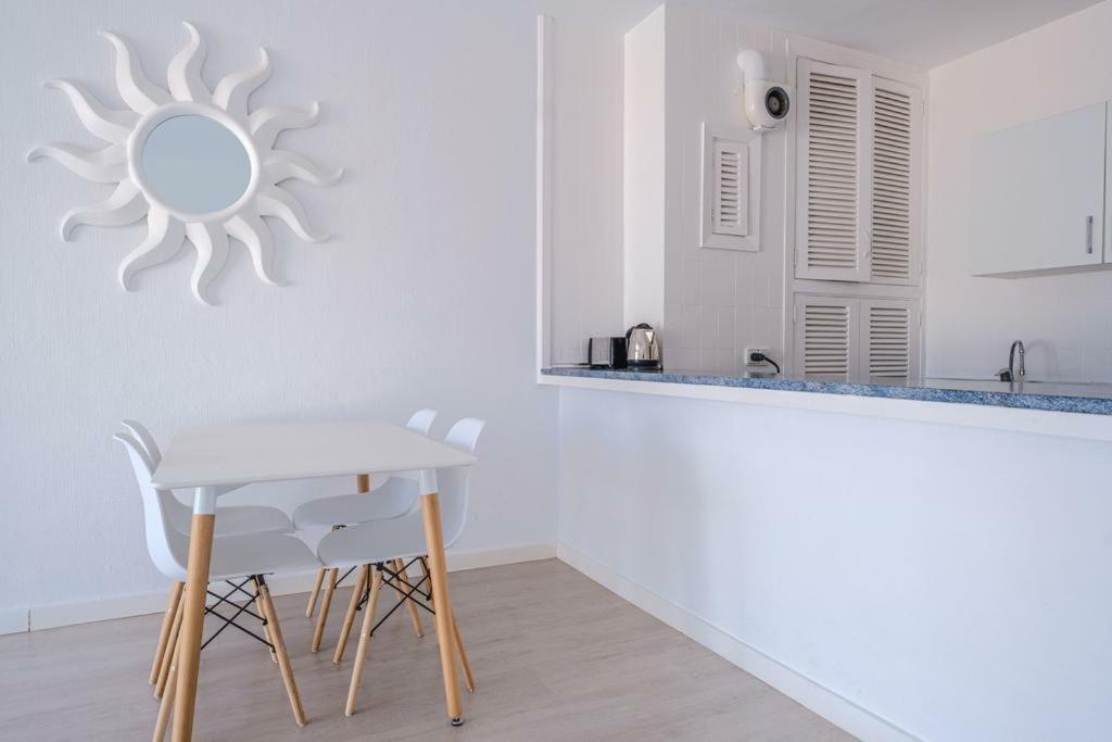 Jacaranda Apartments & Studios Es Cana 외부 사진