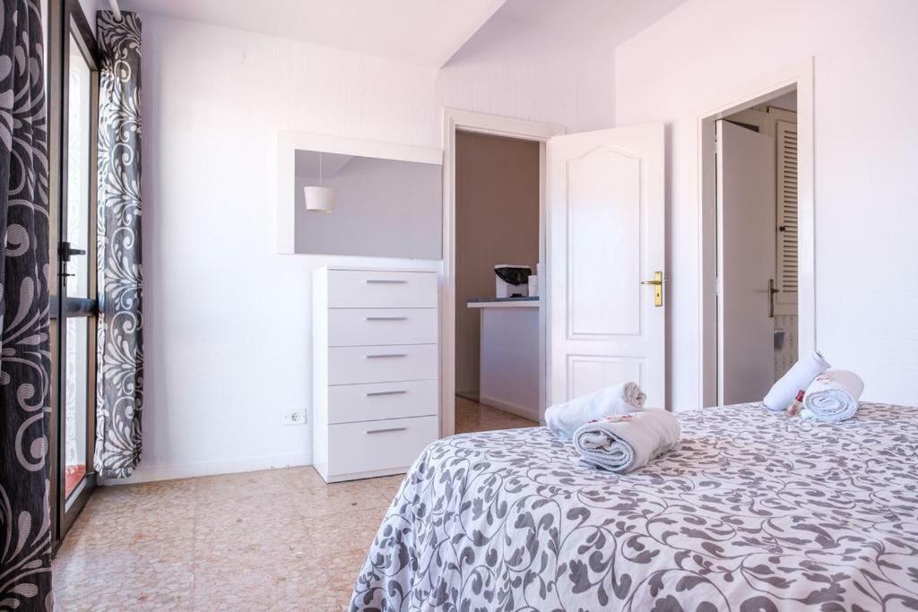 Jacaranda Apartments & Studios Es Cana 외부 사진